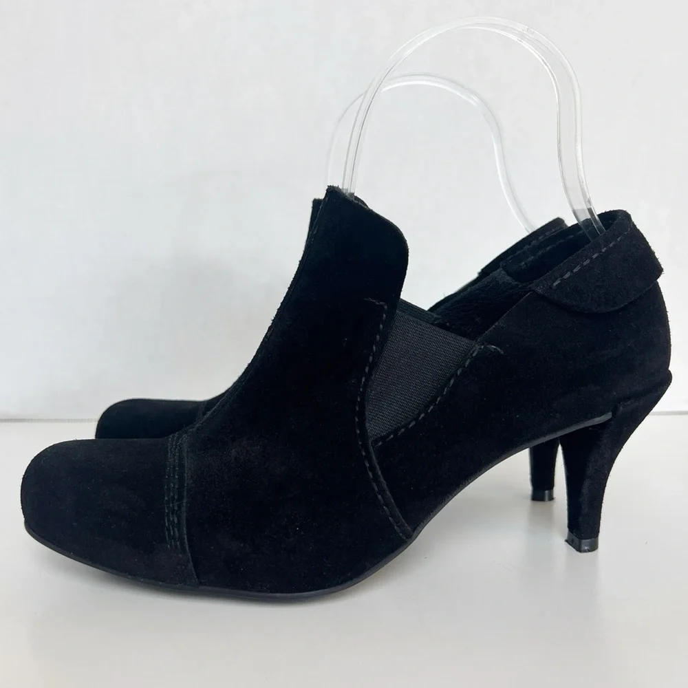 •PEDRO GARCIA• Black Suede Slip On Heel Bootie Pumps‎ Shootie Size 36.5 / US 6.5